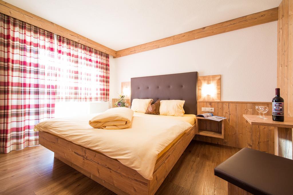 Gaestehaus Falkner Ignaz Сьолден Стая снимка