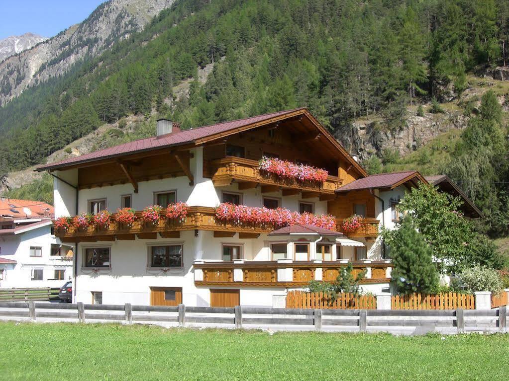 Gaestehaus Falkner Ignaz Сьолден Екстериор снимка